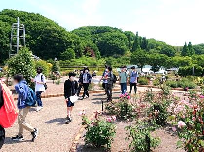 春の遠足「ぎふワールド・ローズガーデン」