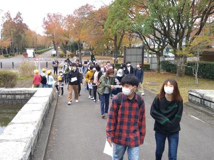 秋の遠足 百年公園